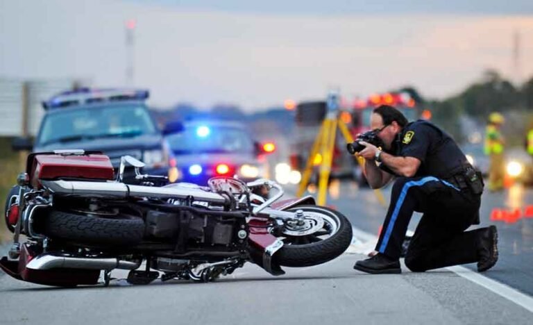 Read more about the article <h1>NY Motorcycle Crash: Know Your Rights & Legal Options</h1>